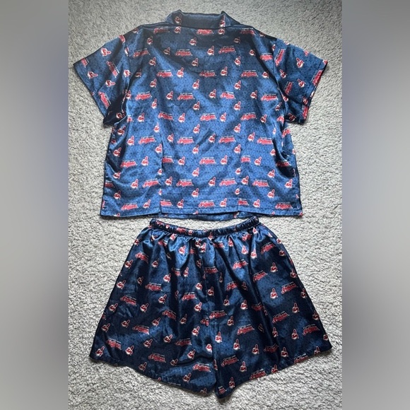 Cleveland Indians Pajamas Womens Large Chief Wahoo Matching Set Loungewear MLB - Picture 5 of 5